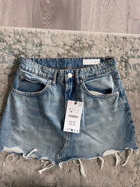 NWT | Zara Denim Cutoff Mini Skirt - Light Blue, Size S